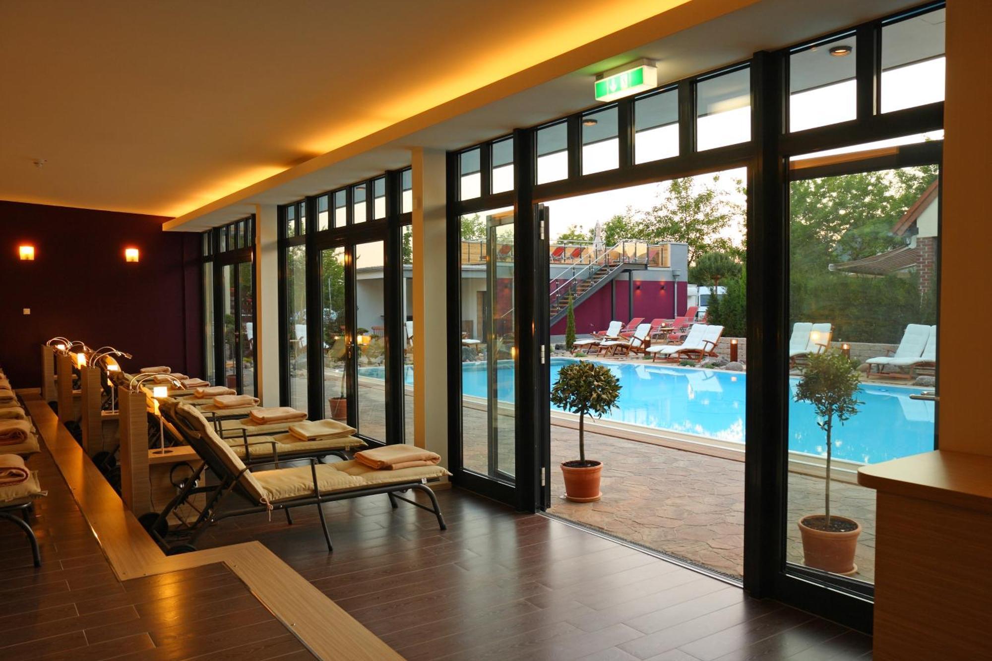 Ringhotel Hotel Zum Stein Oranienbaum-Woerlitz Extérieur photo